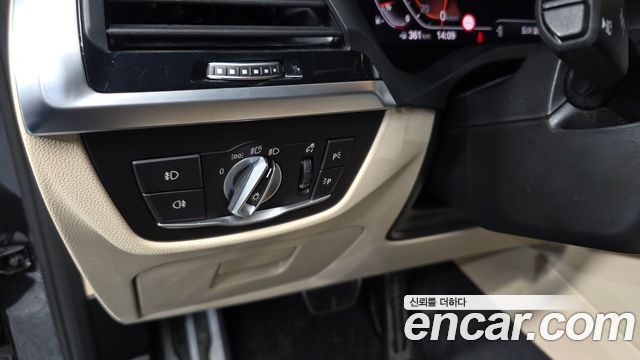 BMW X4 (G02) xDrive20i M Sport X 2020 — фото 28