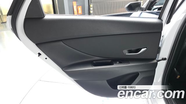 Hyundai Avante (CN7) 1.6 Smart 2023 — фото 25