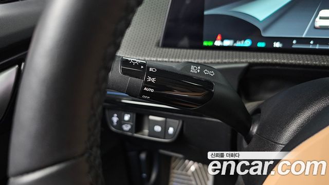 Kia EV6 Long Range Earth 2023 — фото 18