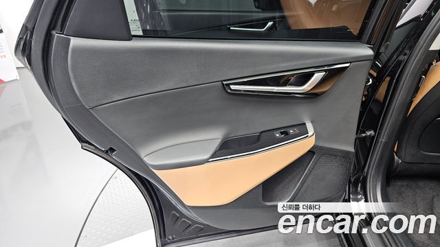 Kia EV6 Long Range Earth 2023 — фото 25