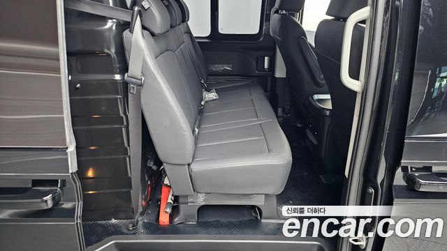 Hyundai Staria Cargo 5-Seater Modern 2025 — фото 12