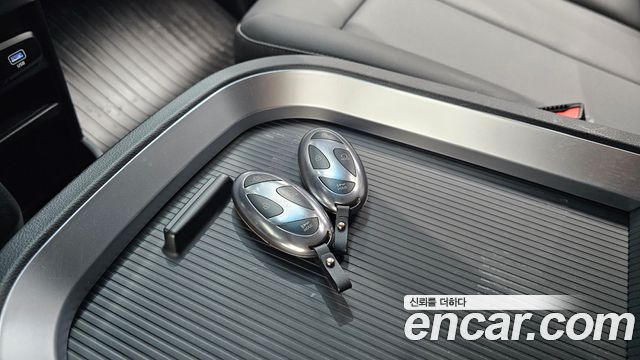 Hyundai Staria Cargo 5-Seater Modern 2025 — фото 16