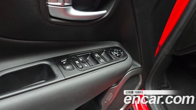 Jeep Renegade 1.3 Limited AWD 2022 — фото 28