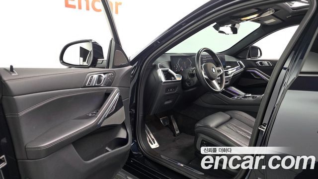 BMW X6 (G06) xDrive40i M Sport 2024 — фото 10
