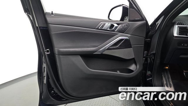BMW X6 (G06) xDrive40i M Sport 2024 — фото 24