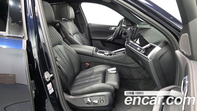 BMW X6 (G06) xDrive40i M Sport 2024 — фото 26