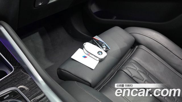 BMW X6 (G06) xDrive40i M Sport 2024 — фото 32
