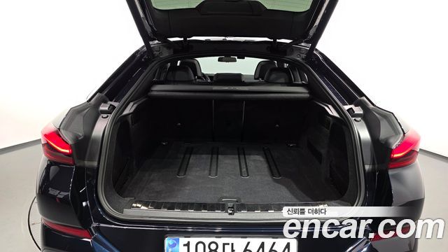 BMW X6 (G06) xDrive40i M Sport 2024 — фото 36