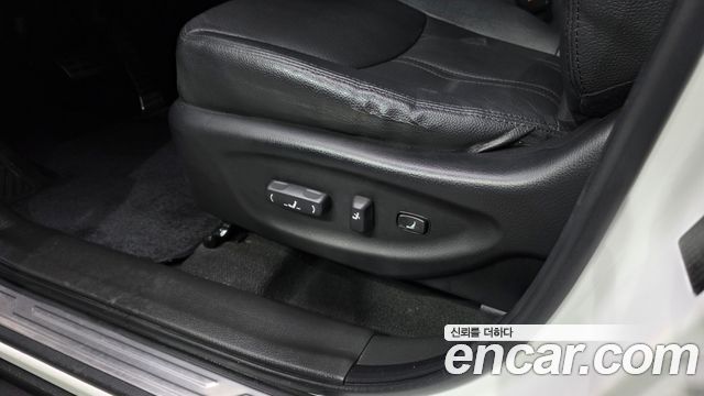 Kia Sorento R Diesel 2.0 2WD Prestige 2014 — фото 18