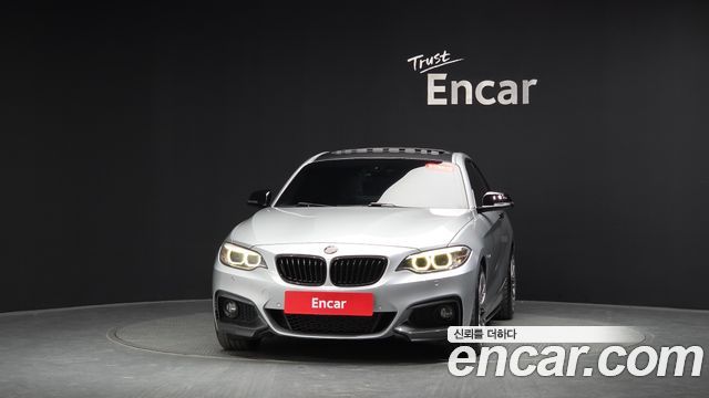 BMW 2 Series (F22) 220d M Sport Coupe 2014 — фото 3