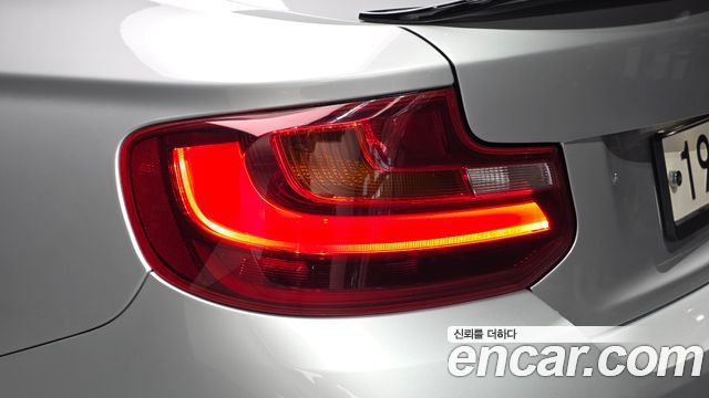 BMW 2 Series (F22) 220d M Sport Coupe 2014 — фото 29