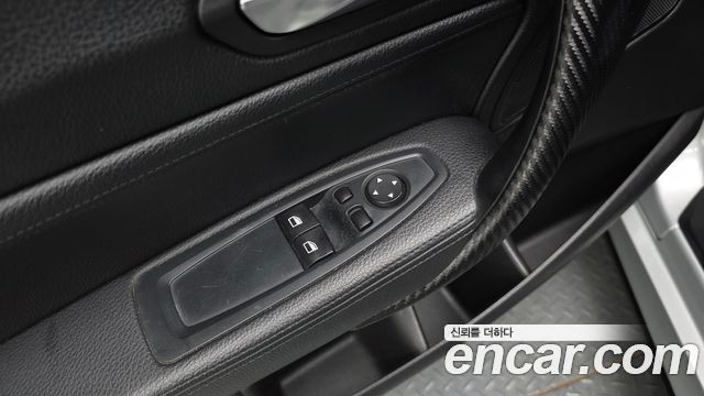 BMW 2 Series (F22) 220d M Sport Coupe 2014 — фото 34