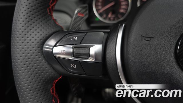 BMW 2 Series (F22) 220d M Sport Coupe 2014 — фото 37