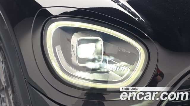 MINI Cooper S Countryman ALL4 Classic 2nd 2022 — фото 22