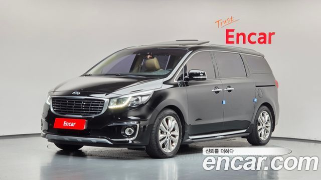 Kia Carnival Gasoline 7-seater Limousine President