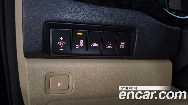 Kia Carnival Gasoline 7-seater Limousine President 2018 — фото 20