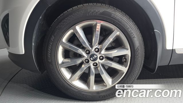 Kia Sorento Diesel 2.2 2WD Noblesse 2016 — фото 5
