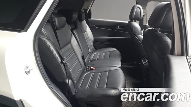 Kia Sorento Diesel 2.2 2WD Noblesse 2016 — фото 11