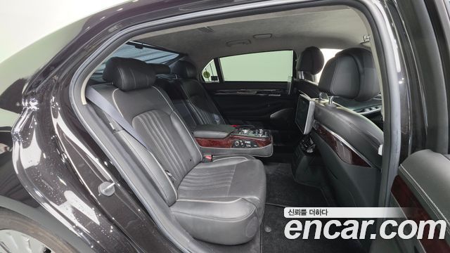 Genesis EQ900 5.0 GDI AWD Prestige 2018 — фото 19