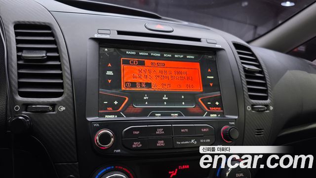Kia K3 Trendy 2015 — фото 16