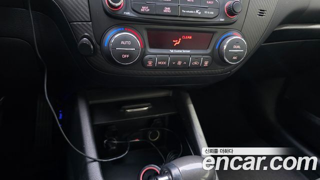 Kia K3 Trendy 2015 — фото 18