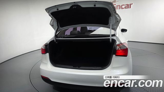 Kia K3 Trendy 2015 — фото 31