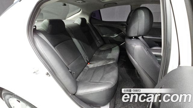 Kia K5 LPI Luxury 2014 — фото 11