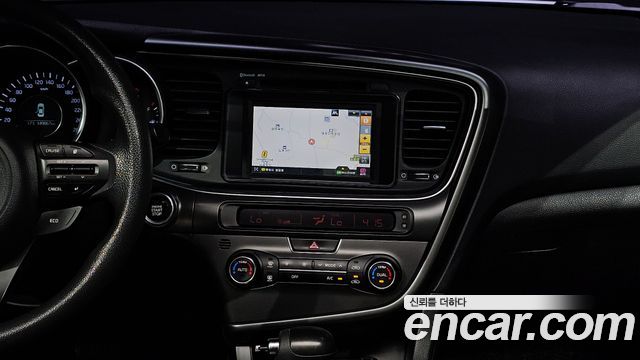 Kia K5 LPI Luxury 2014 — фото 13