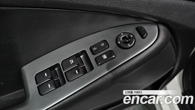Kia K5 LPI Luxury 2014 — фото 17