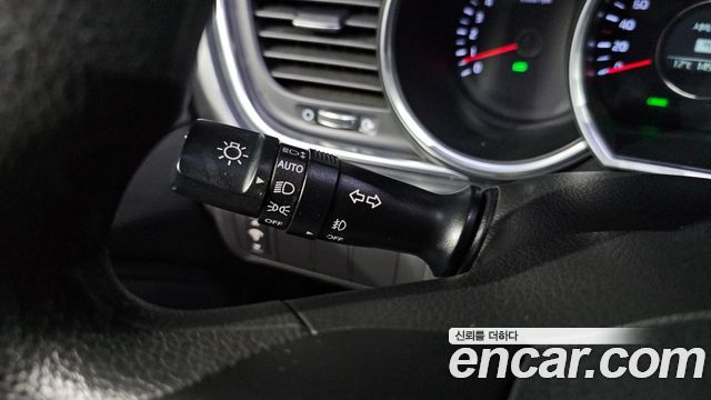 Kia K5 LPI Luxury 2014 — фото 29