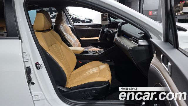 Kia K5 (III) 2.0 Signature 2020 — фото 12