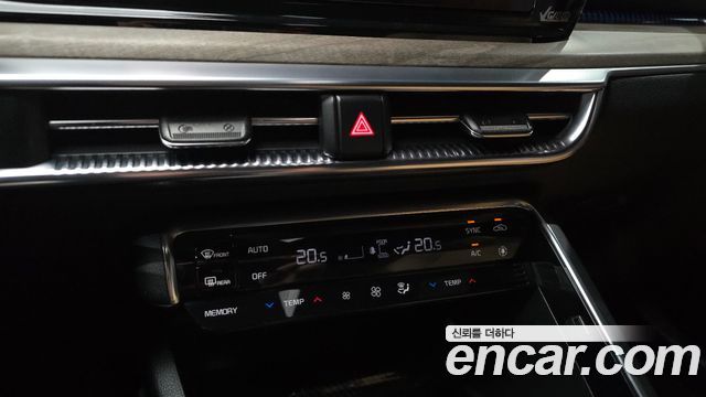 Kia K5 (III) 2.0 Signature 2020 — фото 19