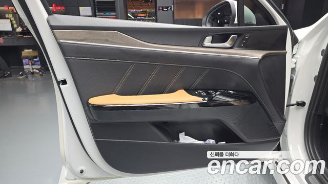 Kia K5 (III) 2.0 Signature 2020 — фото 24