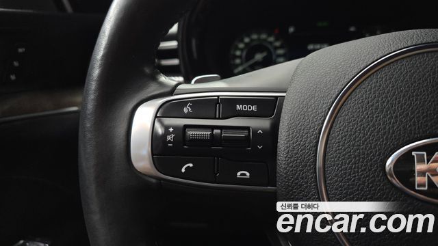 Kia K5 (III) 2.0 Signature 2020 — фото 31