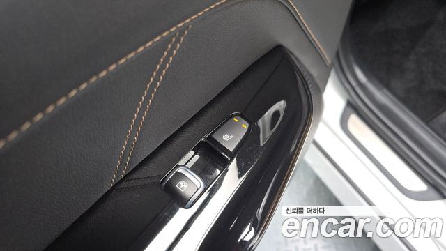 Kia K5 (III) 2.0 Signature 2020 — фото 34