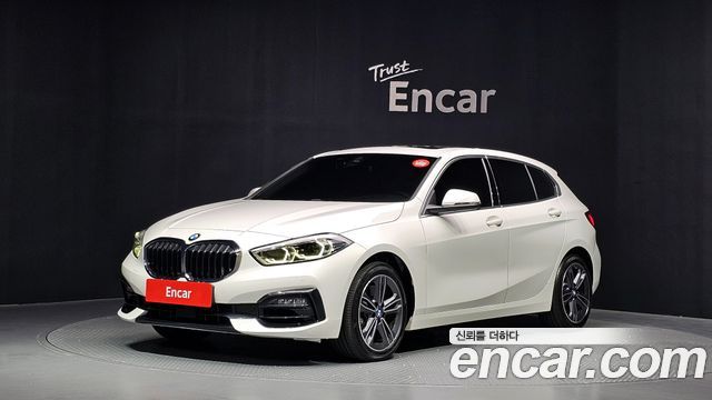 BMW 1 Series (F40) 120i Sports