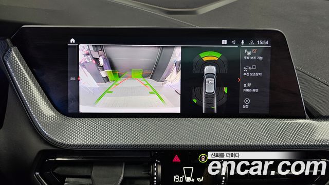 BMW 1 Series (F40) 120i Sports 2022 — фото 16