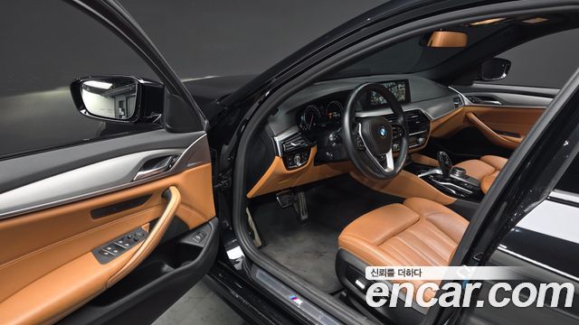 BMW 5 Series (G30) 520d M Sport package 2017 — фото 10