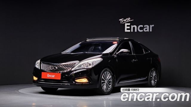 Hyundai Grandeur (HG) HG240 Modern