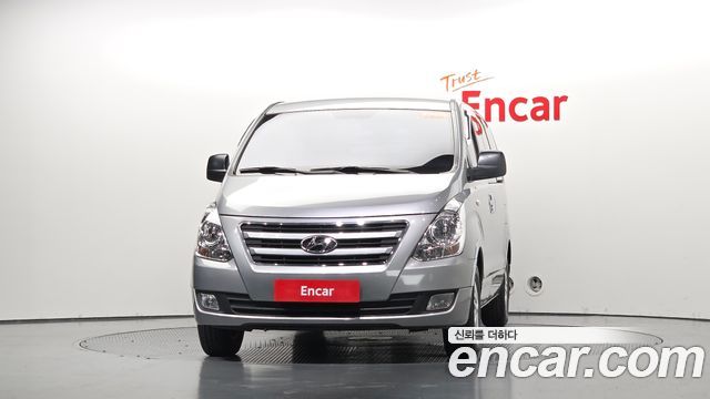Hyundai Grand Starex 5-Seater VAN Modern 2017 — фото 3