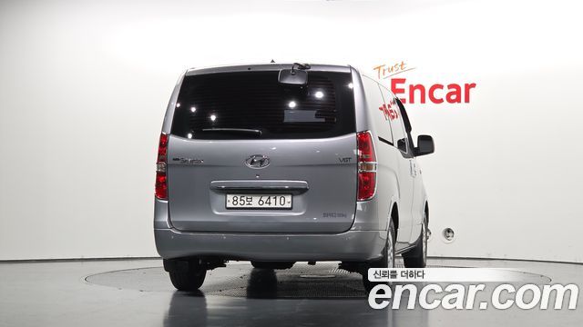 Hyundai Grand Starex 5-Seater VAN Modern 2017 — фото 4