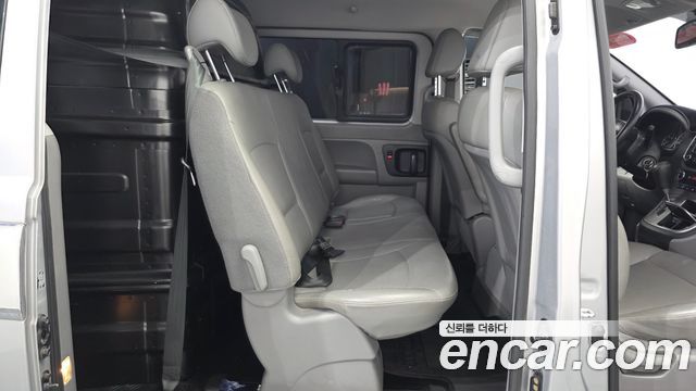 Hyundai Grand Starex 5-Seater VAN Modern 2017 — фото 12