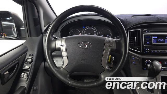 Hyundai Grand Starex 5-Seater VAN Modern 2017 — фото 13