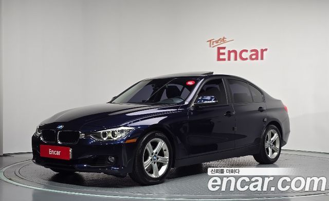 BMW 3 Series (F30) 320i