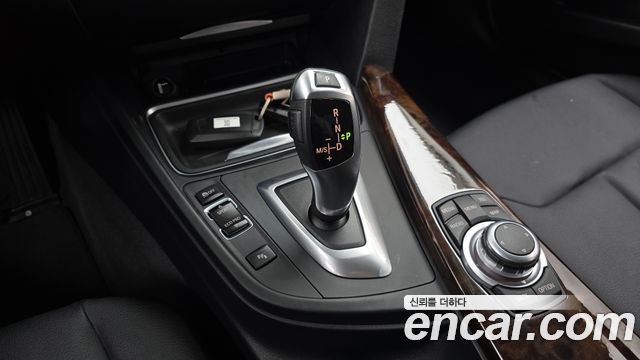 BMW 3 Series (F30) 320i 2013 — фото 9