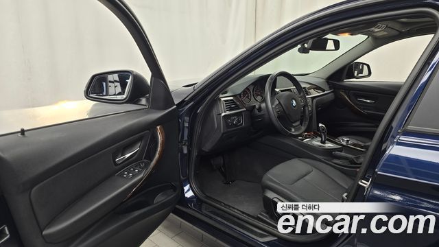 BMW 3 Series (F30) 320i 2013 — фото 10