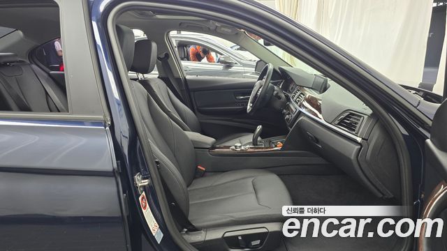 BMW 3 Series (F30) 320i 2013 — фото 15