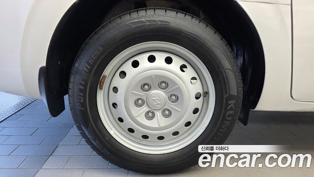 Hyundai Staria Cargo 5-Seater Smart 2022 — фото 5