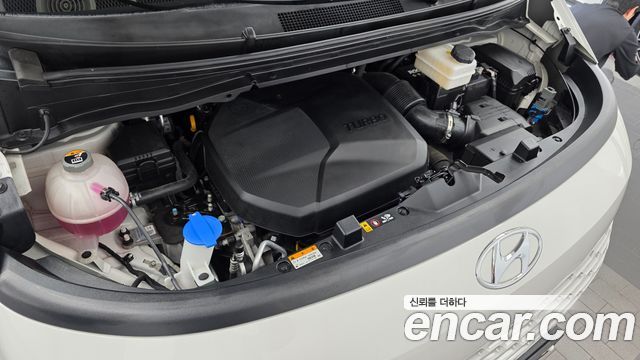 Hyundai Staria Cargo 5-Seater Smart 2022 — фото 6