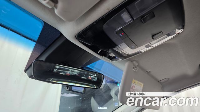 Hyundai Staria Cargo 5-Seater Smart 2022 — фото 21